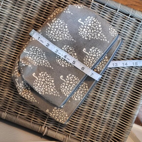 Rock Flower Paper Gray Tree Cosmetic Pouches (Pair) Gray Tree Design - Picture 8 of 12